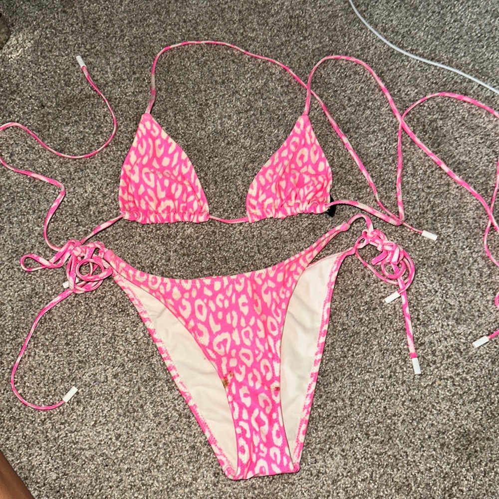 triangl bikini